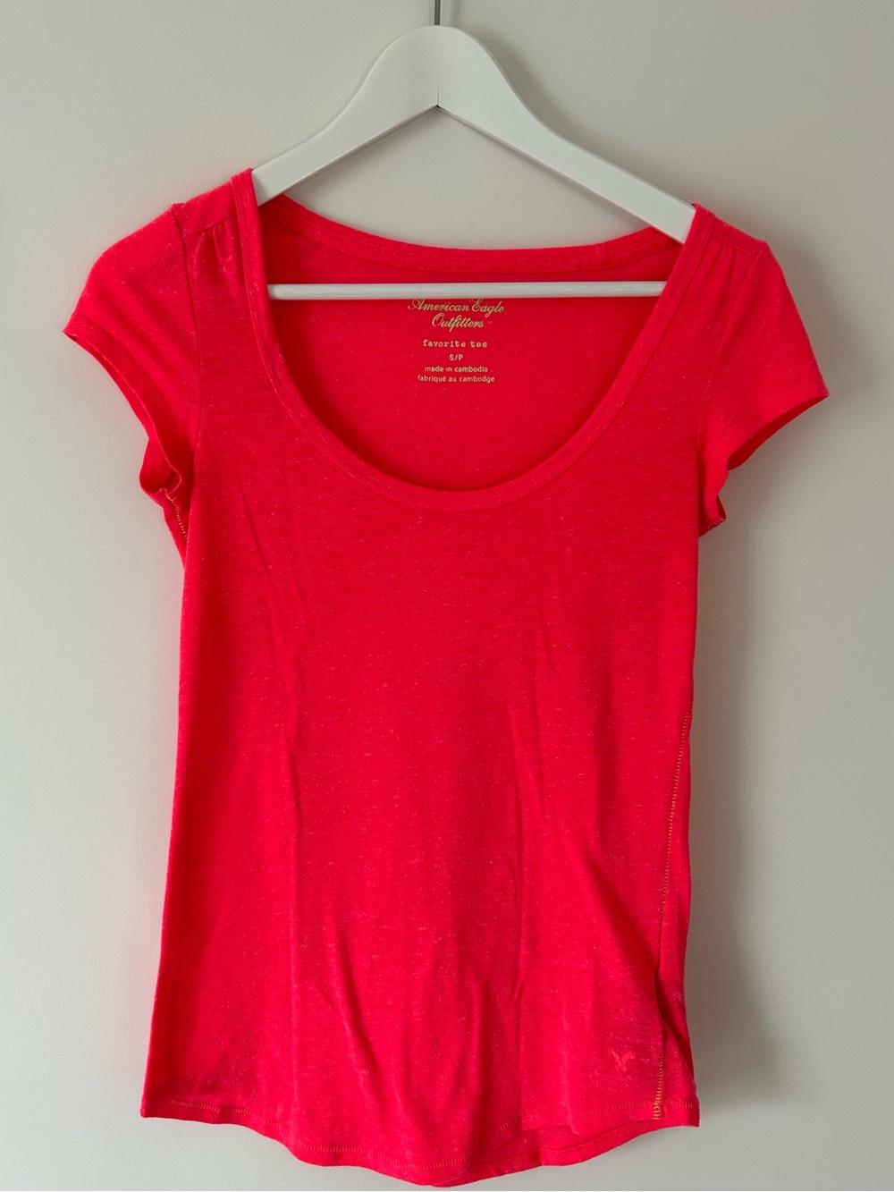 Hot Pink Y2K Fitted Vintage American Eagle Favorite Tee S
